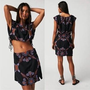 Free People Black Floral Sardinia Two-Piece Set - Crop Top & Skirt. Size 2